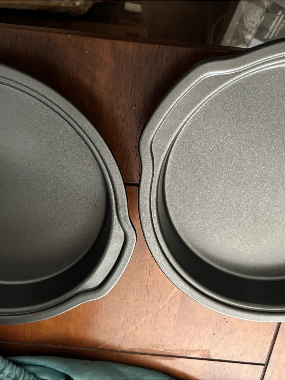 Nonstick Round Baking Pans Set of 3- Gray